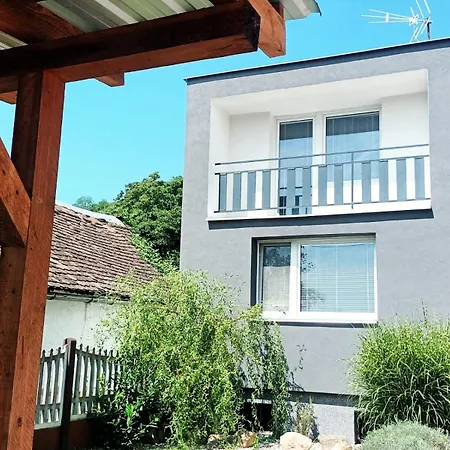 Holiday home Prazdninovy Dum Na Jizni Morave